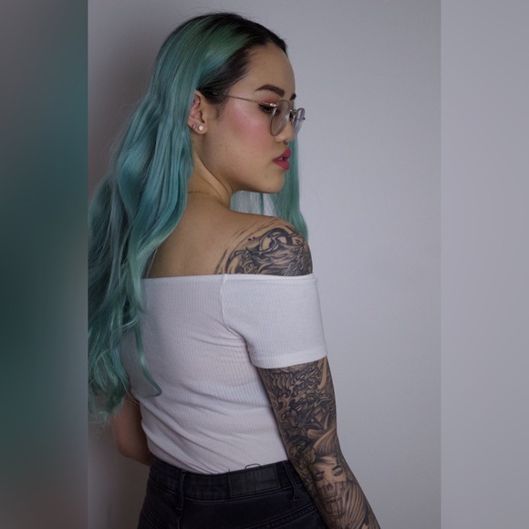 White Ribbed Crop Top - Picture 4 of 4